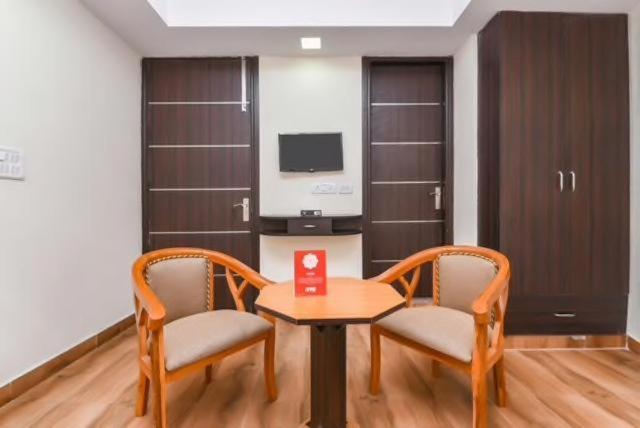 Hotel Marigold Yeni Delhi Dış mekan fotoğraf