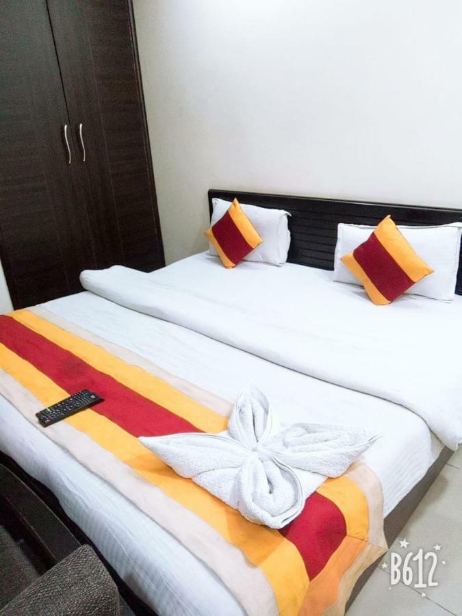 Hotel Marigold Yeni Delhi Dış mekan fotoğraf